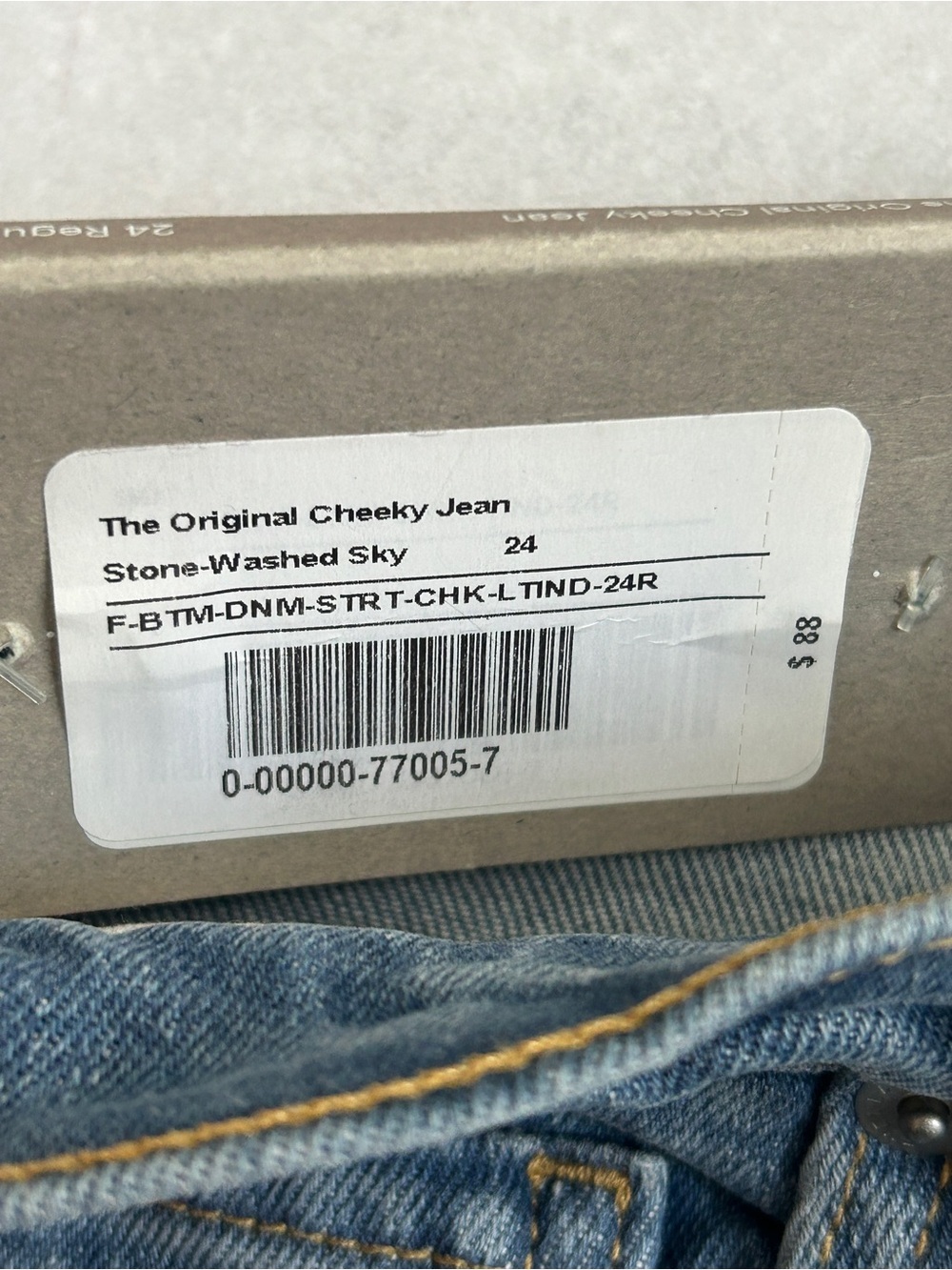 NWT Everlane The Original Cheeky Jean Stone-Washed Sky, High Rise, Straight, 24 - Picture 7 of 16